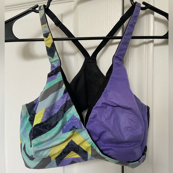 Victoria’s Secret Front Clasp Sports Bra 32D - Picture 1 of 7